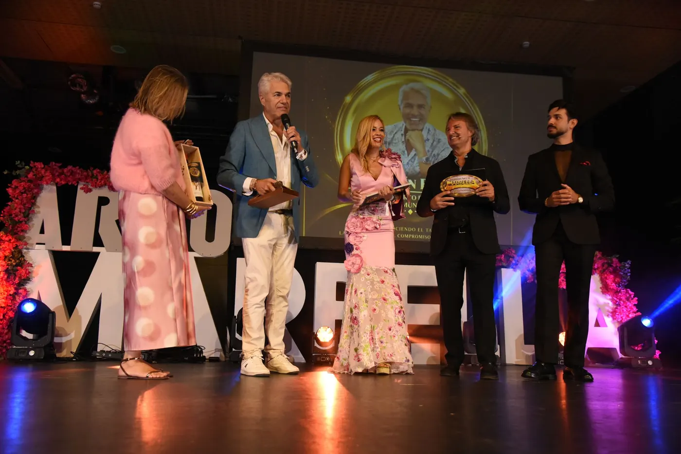 Entrega del galardón a Agustín Bravo en la gala de 2026